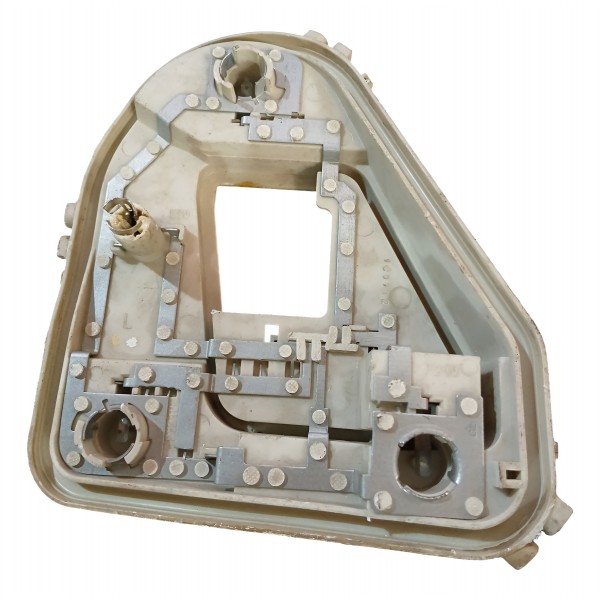 Circuito Lanterna Traseira Esquerda Vw Gol G6 2012 2015