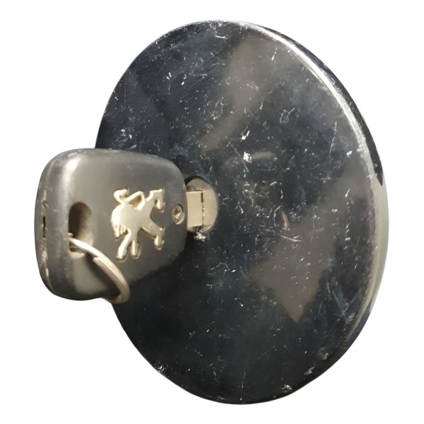 Tampa Portinhola Tanque Combustível Chave Peugeot 206 207