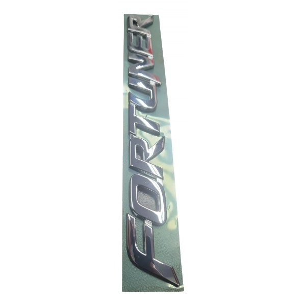 Emblema Fortuner Tampa Traseira Toyota Hilux 2011 A 2012  Prateado