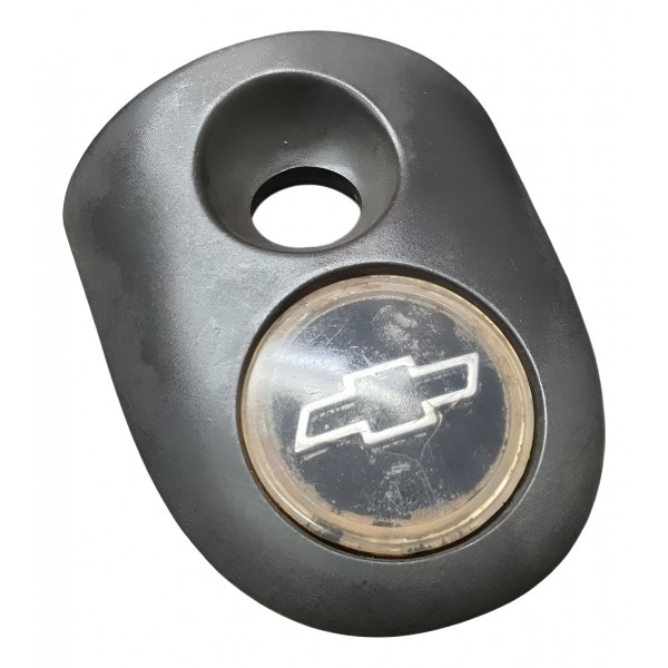 Moldura Fechadura Porta Malas Gm Corsa Wind 96