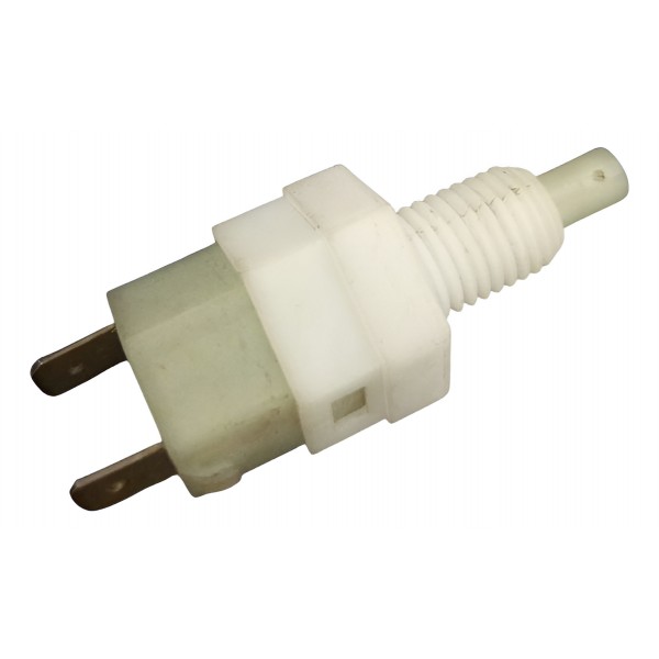 Interruptor De Luz De Freio Gm Omega 1993 A 2004 90059582